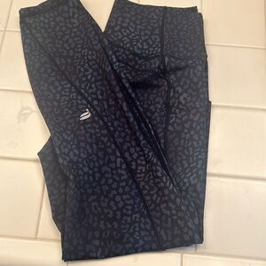 Fabletics pure luxe Leggings W/ Pockets